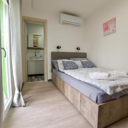 Apartmani Statik Sd Semêndria Exterior foto