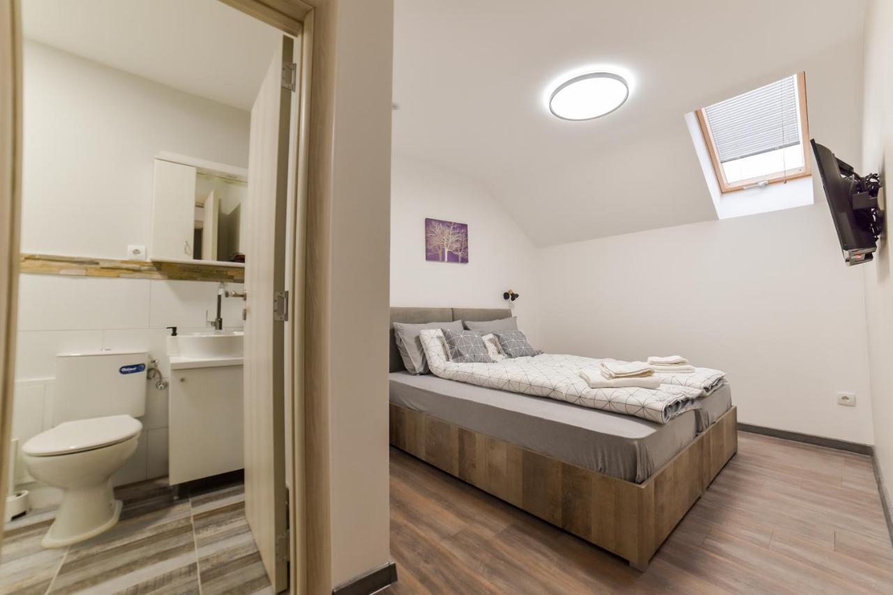 Apartmani Statik Sd Semêndria Exterior foto